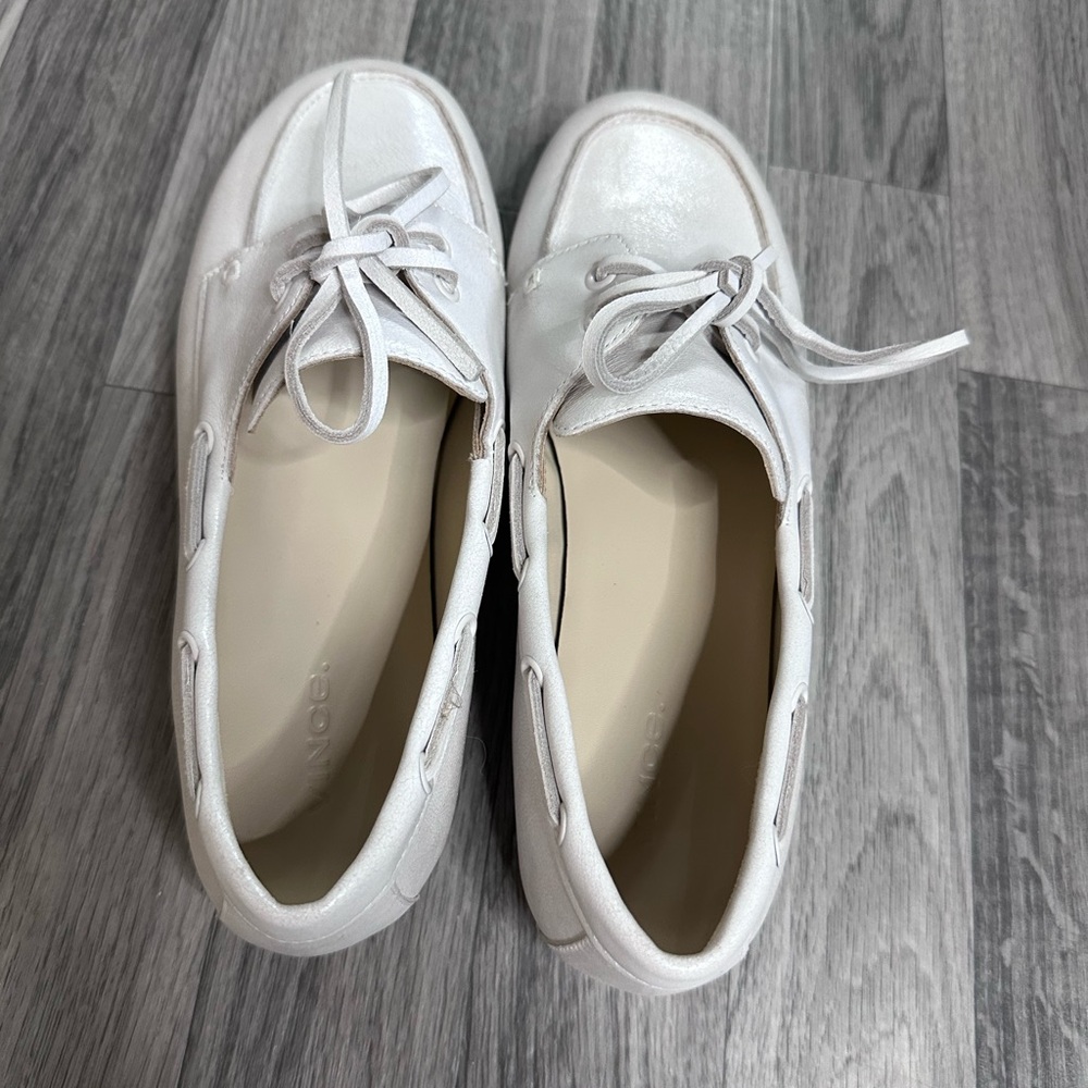 NEW Vince Marin Leather Lace-Up Loafer White/Sabbia 8 - Picture 2 of 5